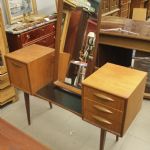 790 8511 DRESSING TABLE